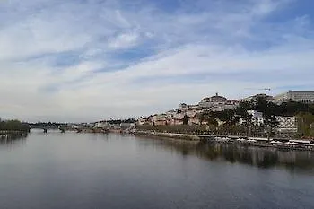 科英布拉波塔杰姆旅舍 *