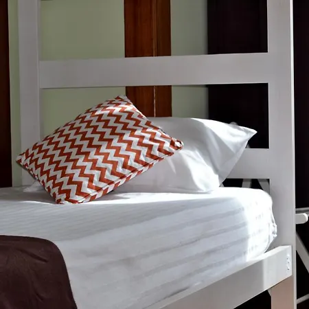 Portagem Hostel